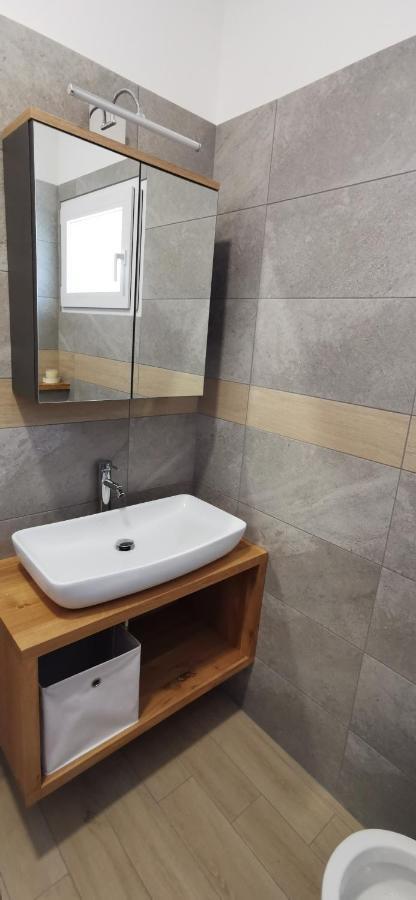 Apartmaji Tmaynka تولمين المظهر الخارجي الصورة