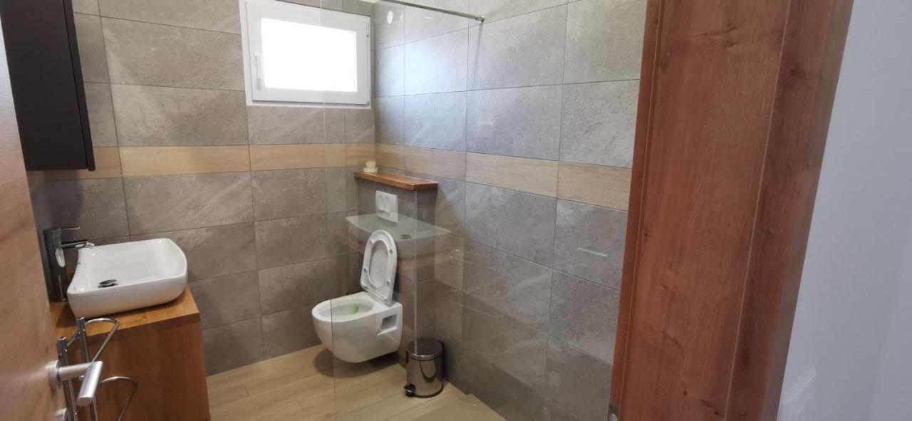 Apartmaji Tmaynka تولمين المظهر الخارجي الصورة